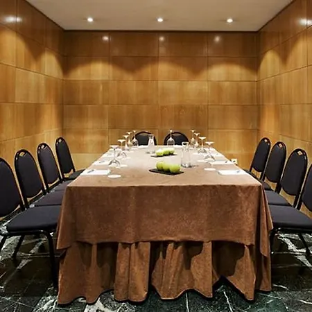 فندق Nh Collection Palacio De Castellanos